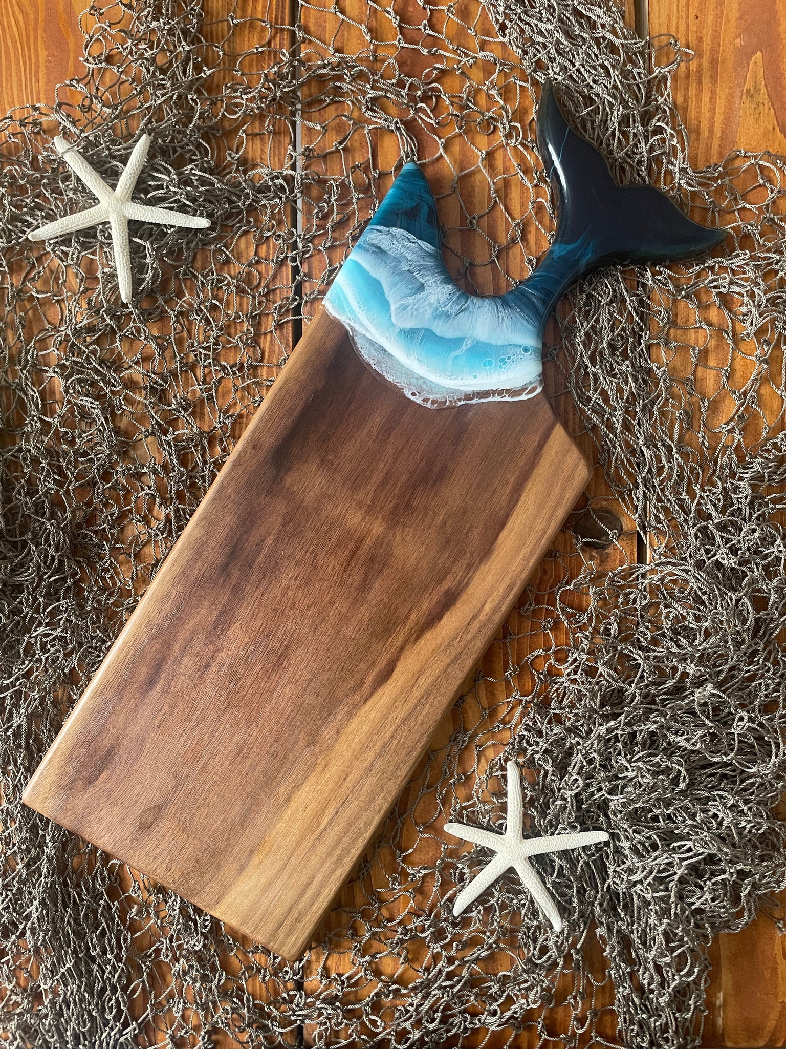 Grande Cherry Whale Tail